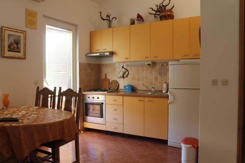 Apartmani Zeljko 梅塔伊纳 外观 照片
